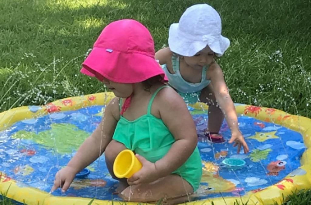 Inflatable spray pad
